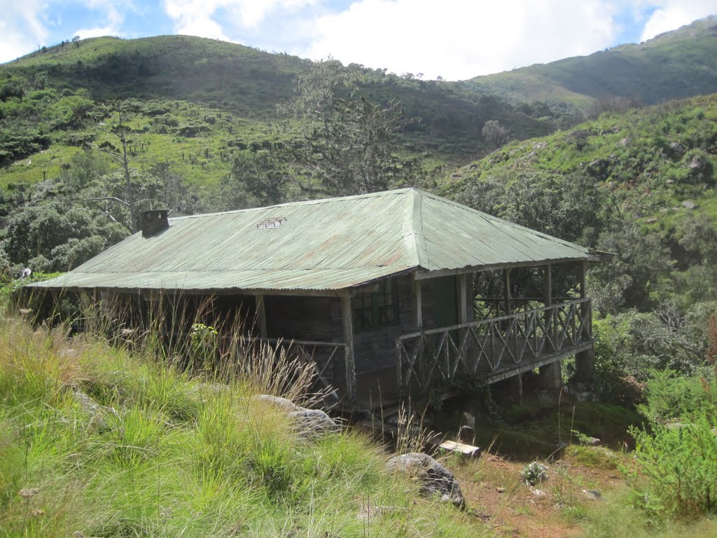 Madzeka Hut